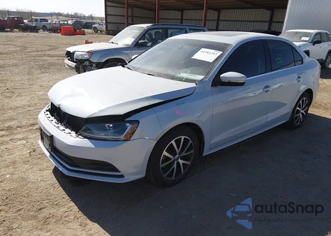 2017 Volkswagen Jetta 1.4T Se z USA, uszkodzony, nr VIN 3VWB67AJ7HM370245
